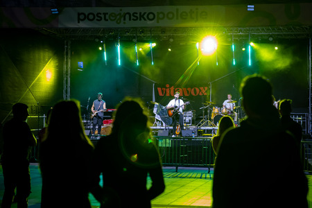 retrozlom _ vitavox (8)